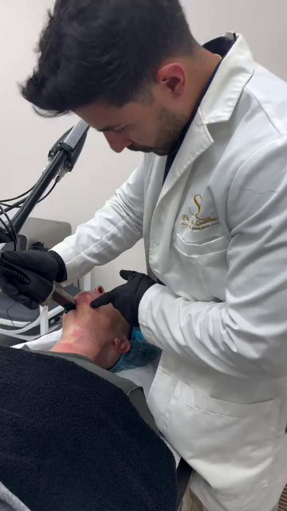 El Dr. Sergio Quintero apuesta por Alma Hybrid para revolucionar sus clínicas Elegance Medical en Barcelona y Madrid 2 vlcsnap 2025 10 24 09h50m47s308