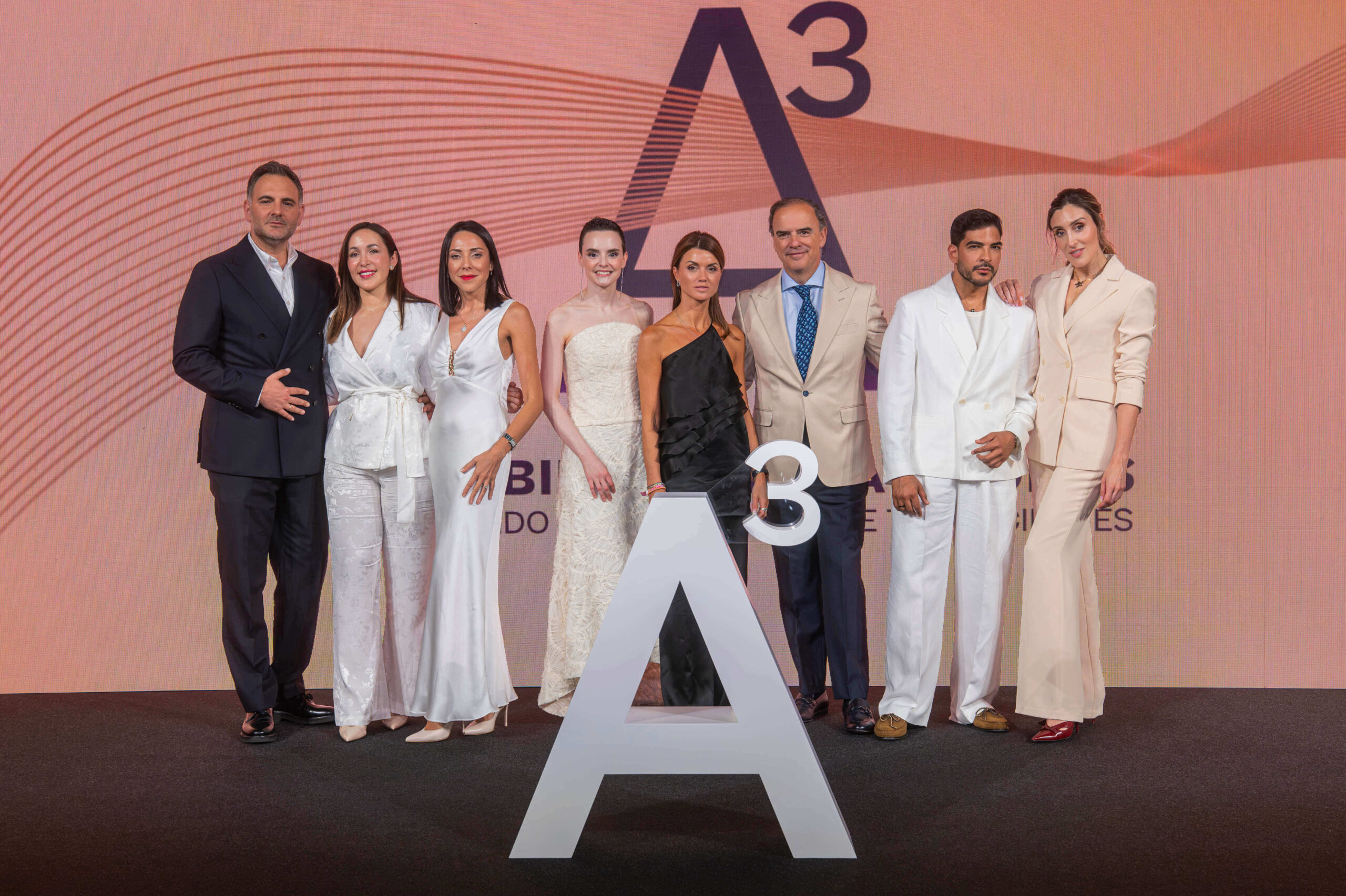 Grupo Alma Médica-Irradia y Allergan Aesthetics reúnen en Madrid a más de 200 profesionales médicos para abordar el auge de la combinación en Medicina y Dermatología Estética